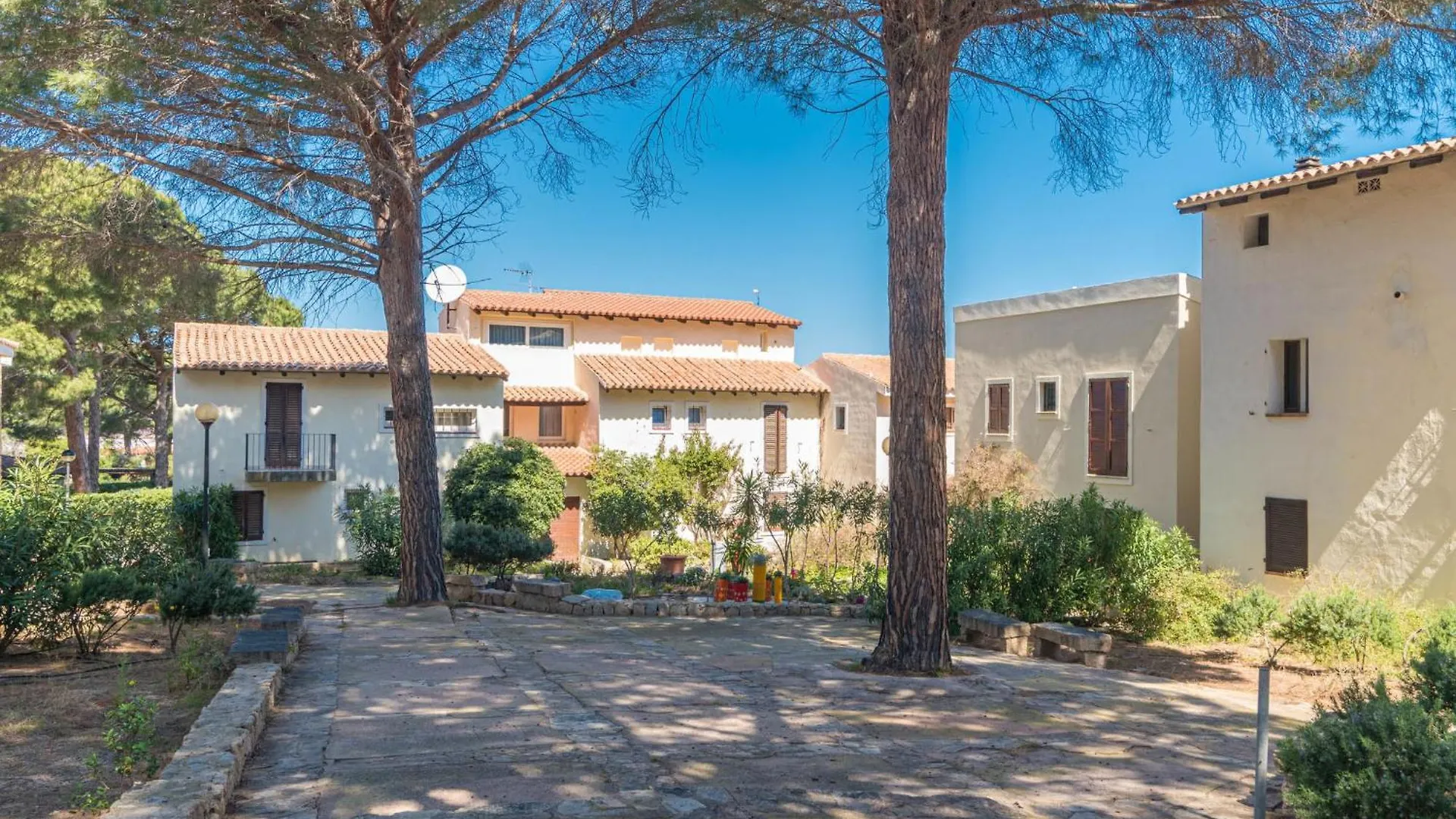 Studio San Pantaleo By Interhome Arzachena Lägenhet